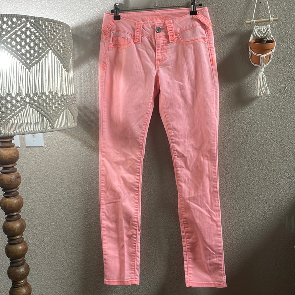 Maurice’s pants